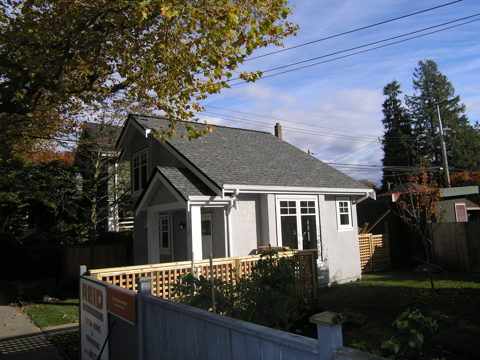 Modern shed and granny flat in Vancouver.