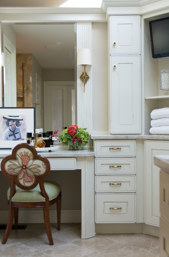 Home design - transitional home design idea in DC Metro