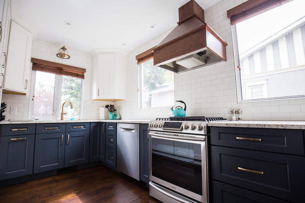 Kitchen - kitchen idea in Edmonton