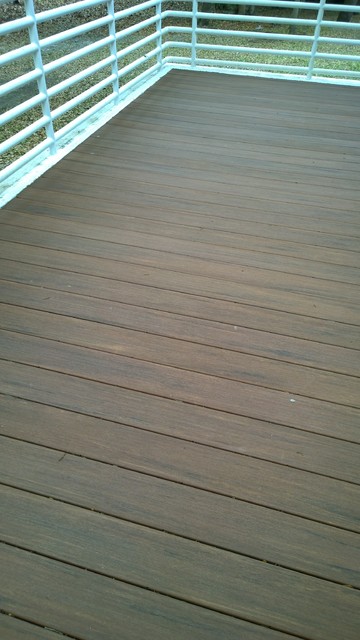 Composite Decking - Featuring Azek Vintage Collection - Mahogany contemporary-terrace