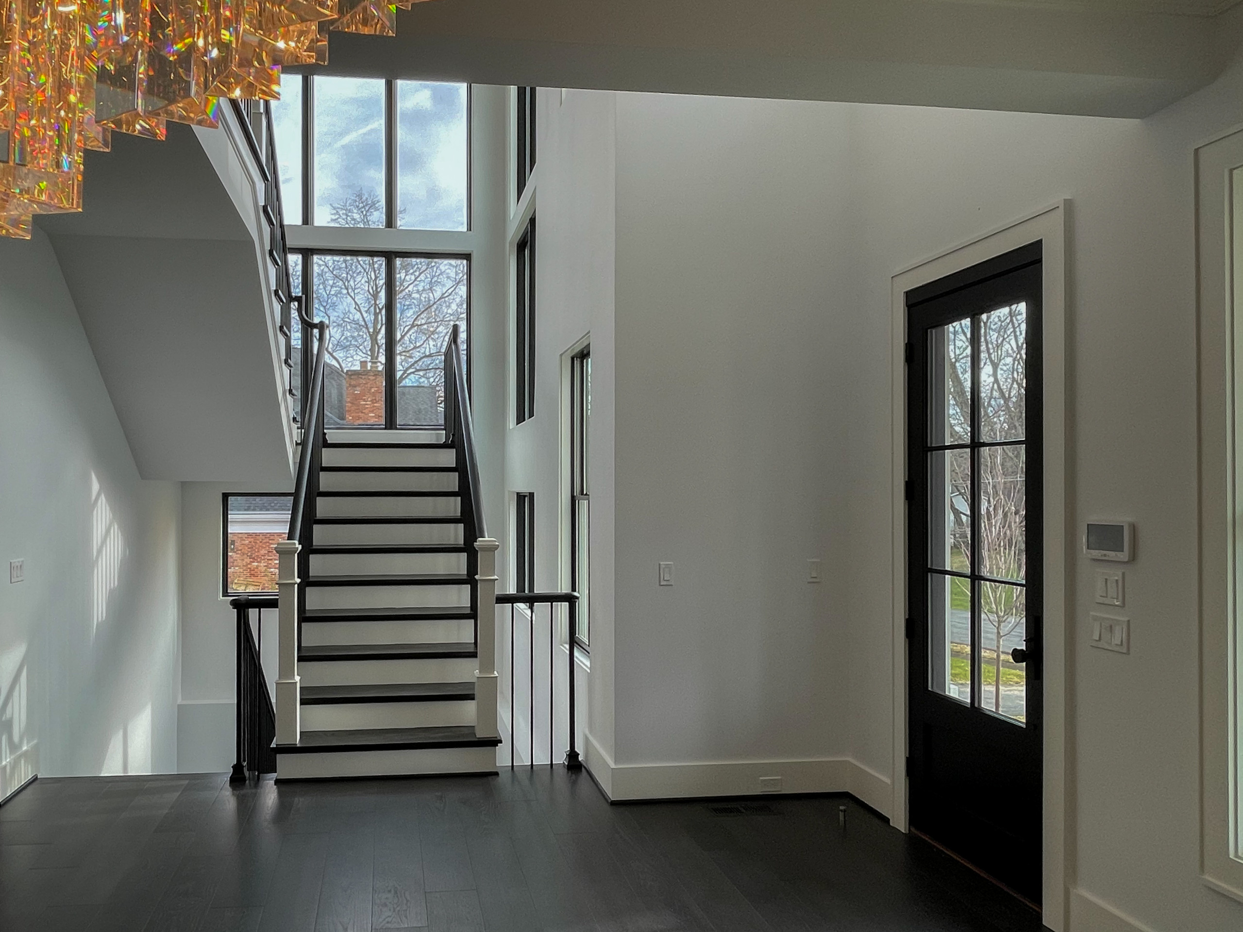 90_Classic Staircase with a Contemporary Twist, McLean VA 22101
