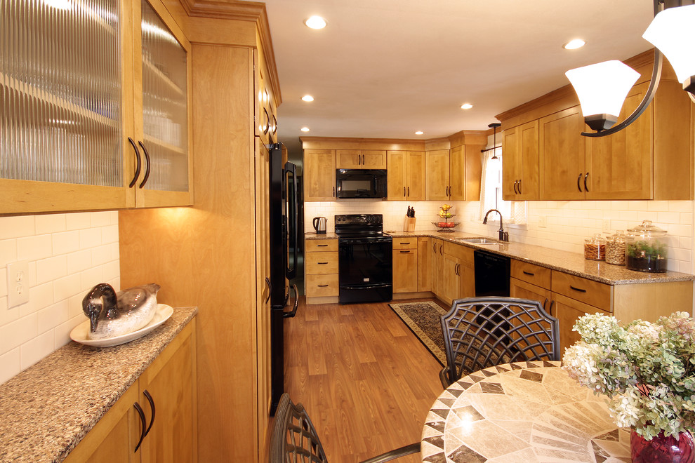 Home design - transitional home design idea