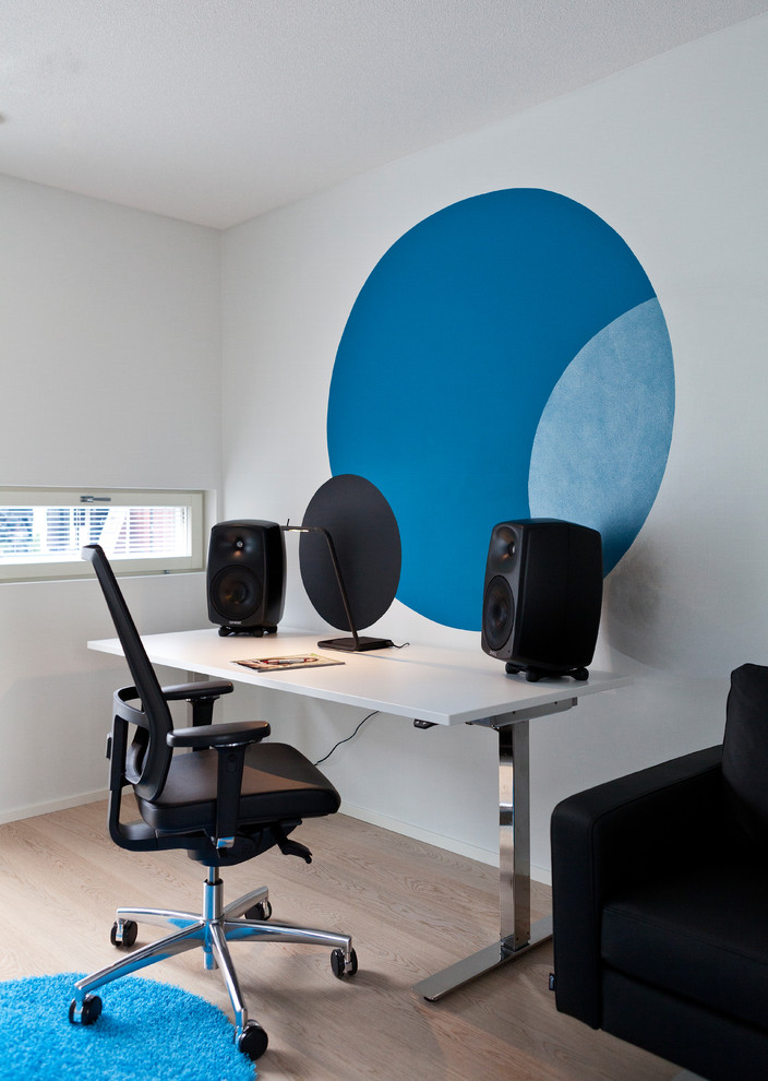 Краски Tikkurila для рабочих мест