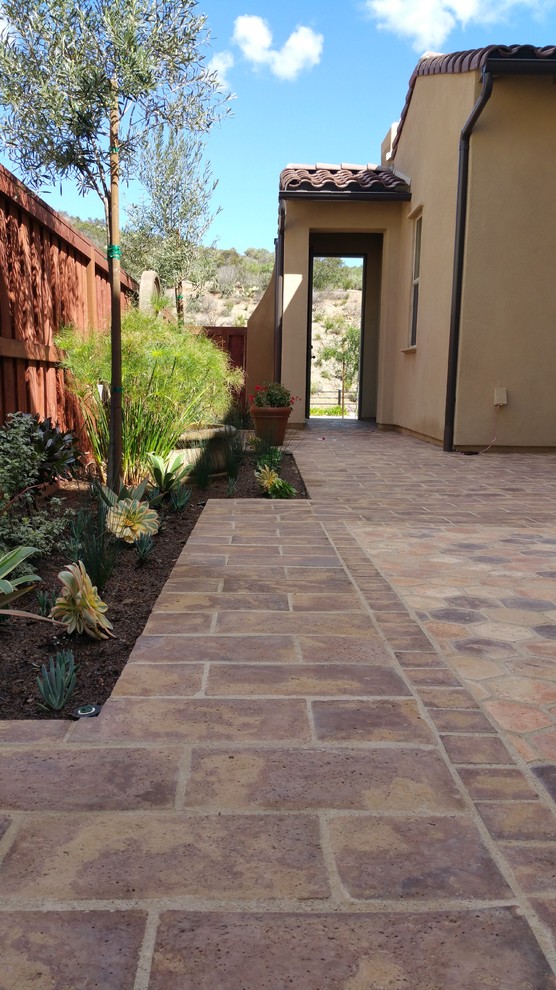 Spanish courtyard and kitchen garden