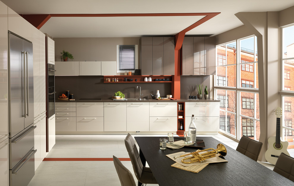 STRASS GLOSS | ARCOS SIGN