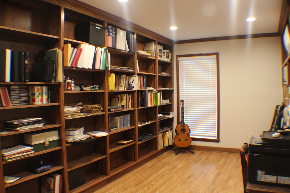 Home design - traditional home design idea in Jackson