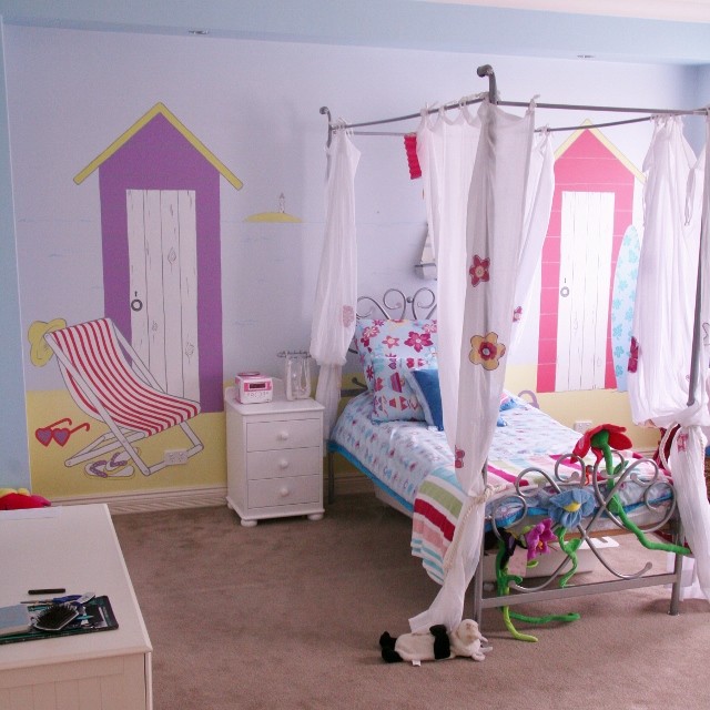 Design ideas for a contemporary kids' bedroom for girls in Perth.