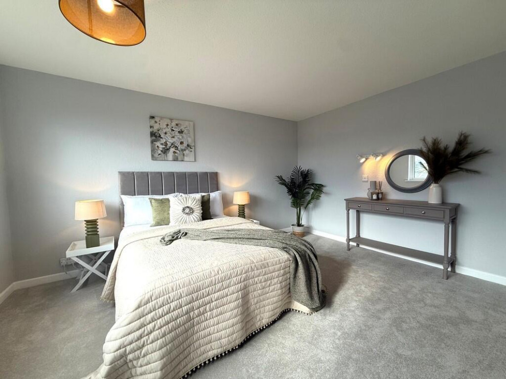 4 Woodleigh Close - Stage To Sell