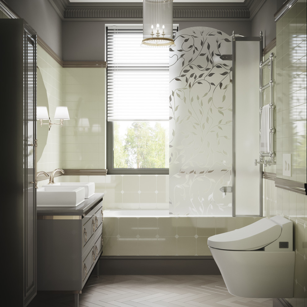 Ванная комната в классическом стиле  в загородном доме