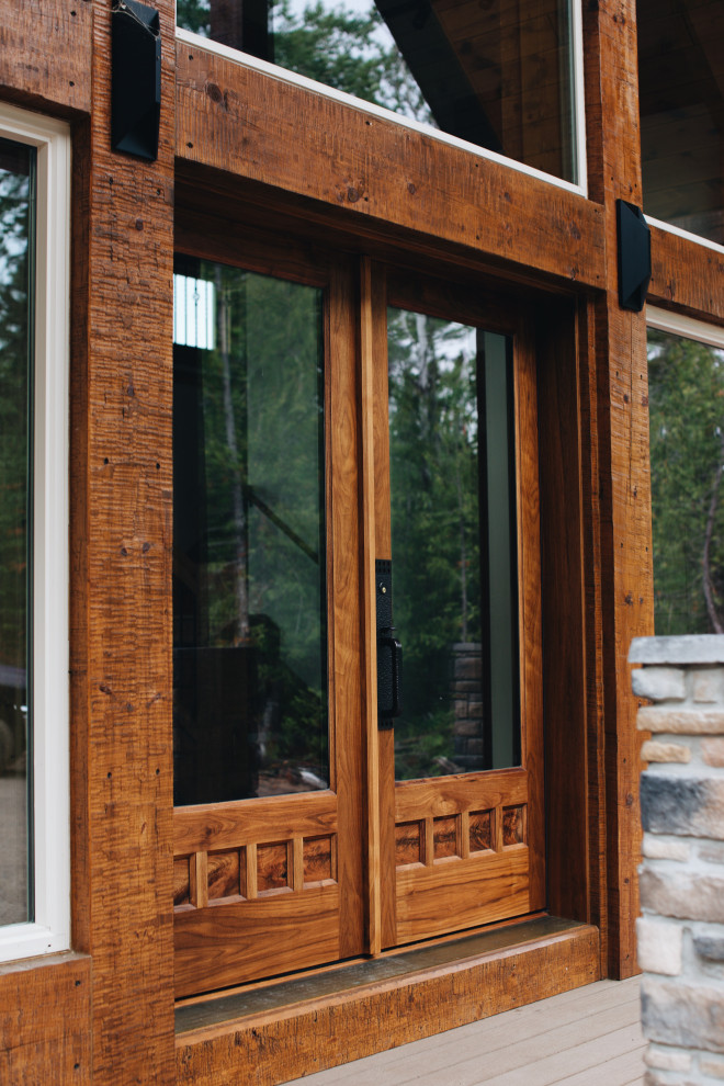 Copper Harbor Lake Home