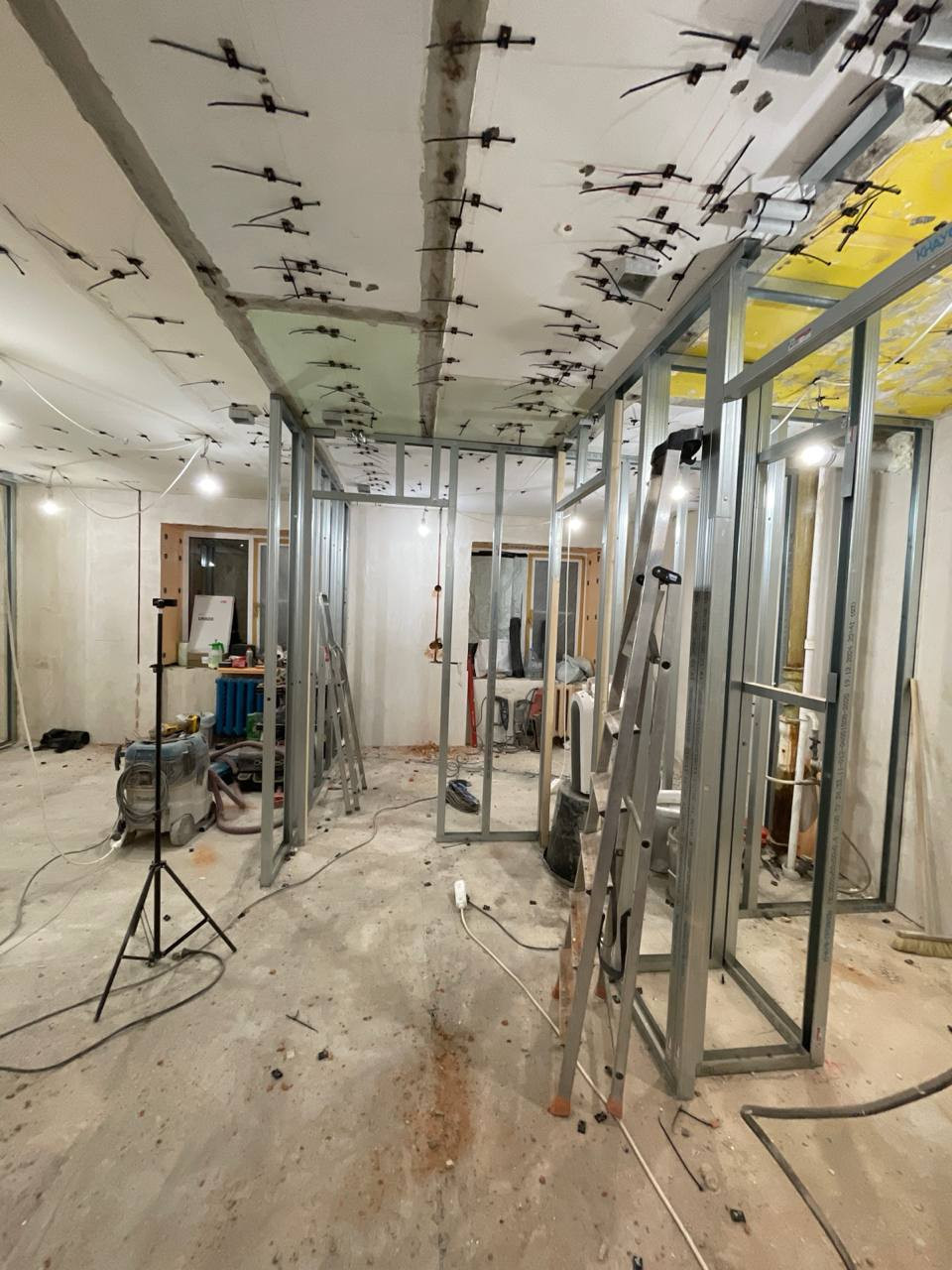 Капитальный ремонт двухкомнатной квартиры 56 м2 на Кораблестроителей 19. (2025г)