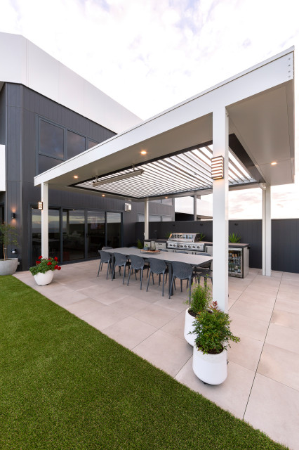 Louvre Verandahs contemporary-veranda