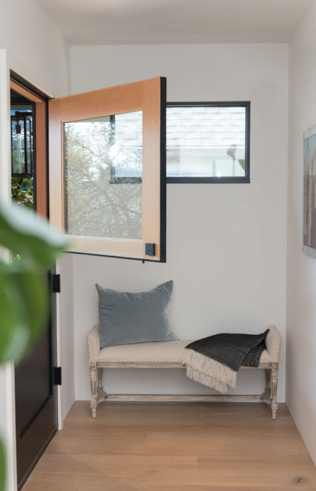 Trendy home design photo in Seattle