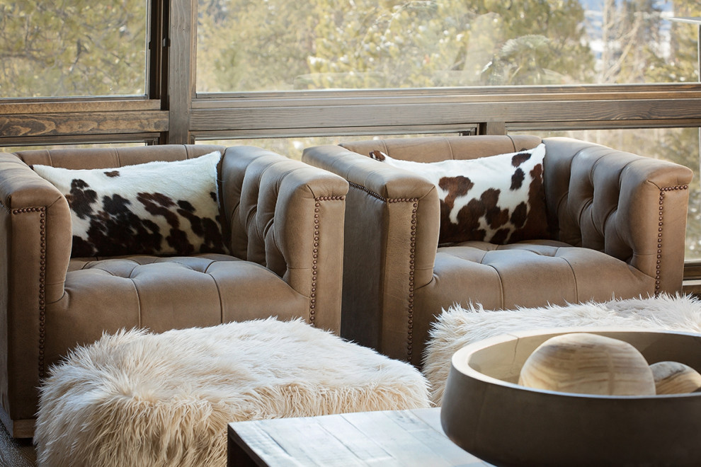 Inspiration for a rustic home design remodel in Denver