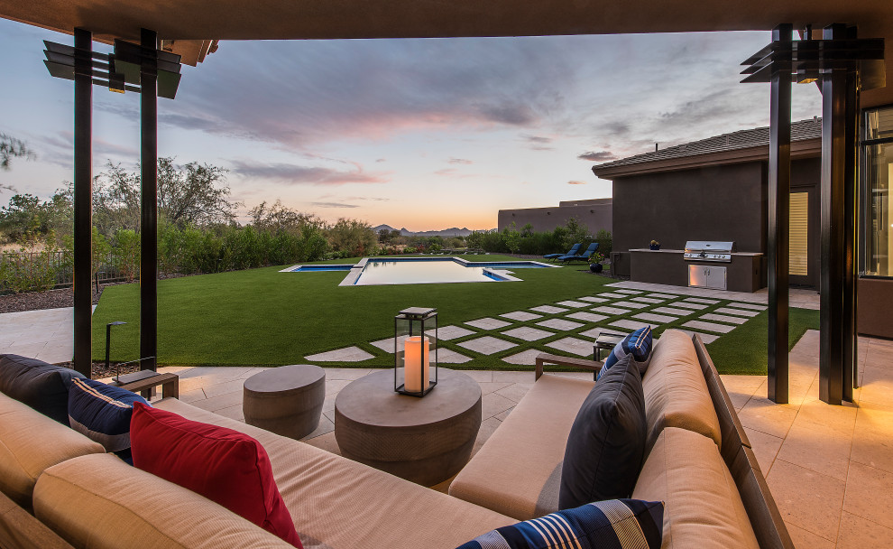 Inspiration for a transitional home design remodel in Phoenix