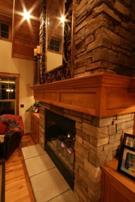 Inspiration for a transitional kitchen remodel in Albuquerque
