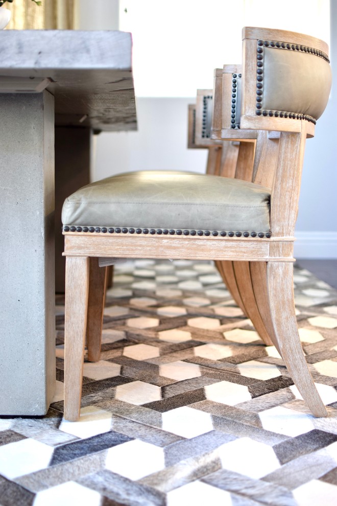 Inspiration for a transitional home design remodel in Orange County