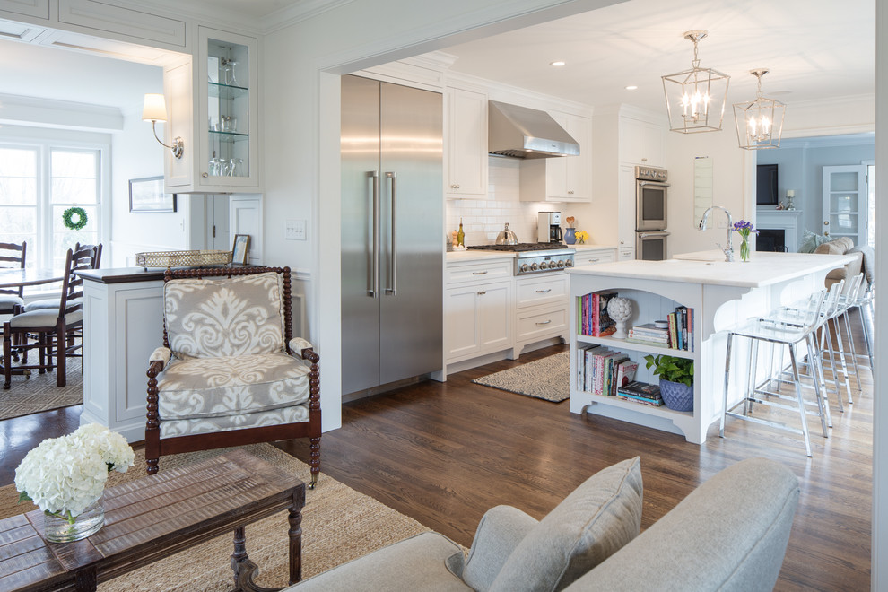Kitchen - kitchen idea in Cincinnati