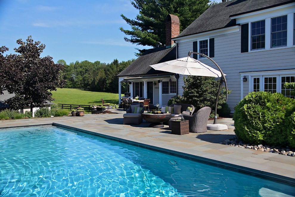 Example of a classic pool design in New York