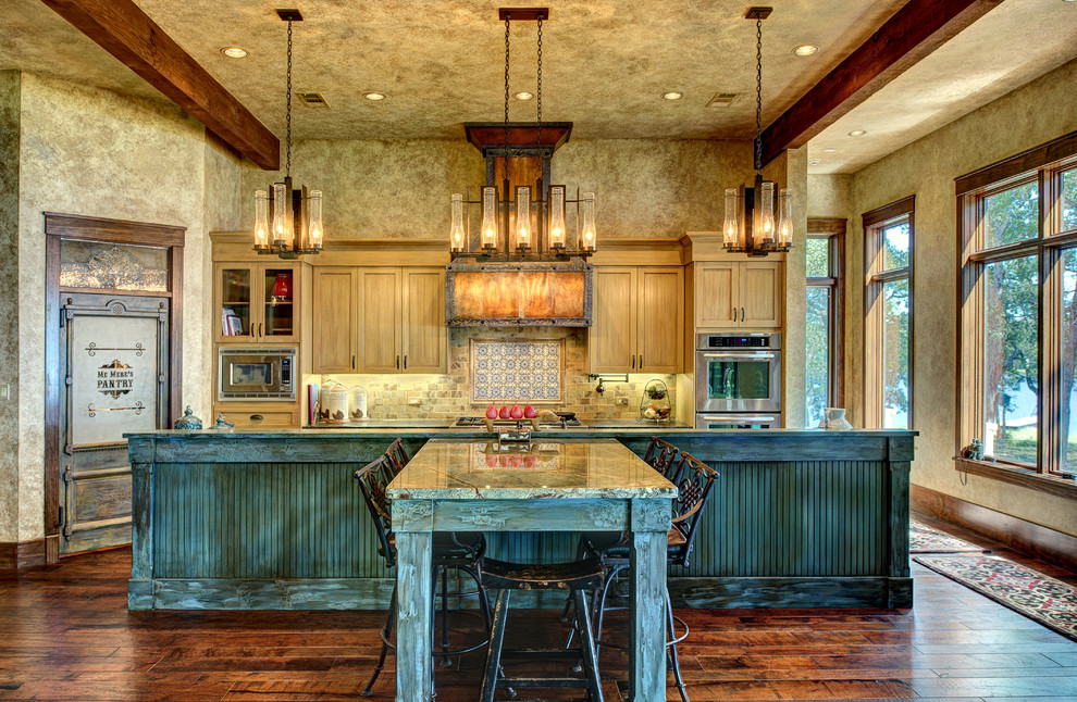 Ranch Style By The Lake Rustic Kitchen Houston By Ellis Custom Homes Llc