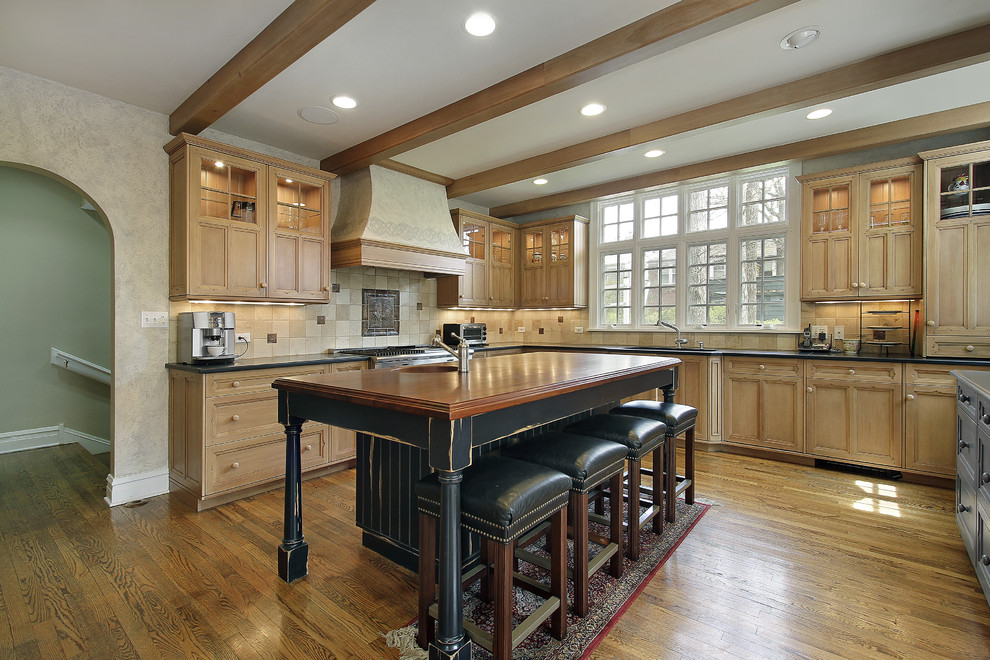 Kitchen - craftsman kitchen idea
