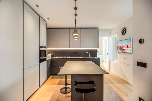 RIVARONE contemporary-kitchen