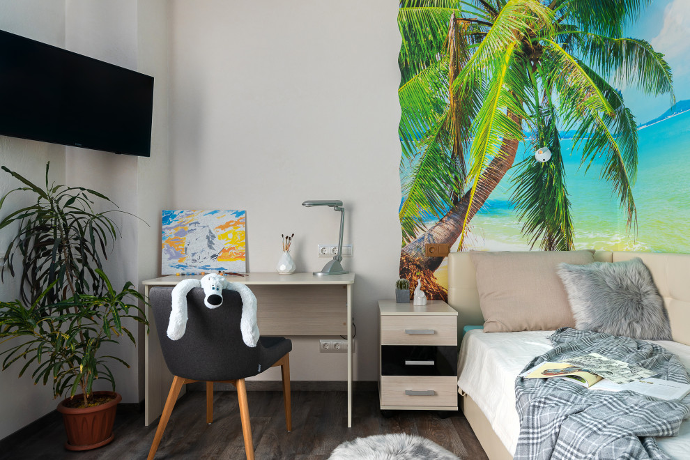 Разные полюса.