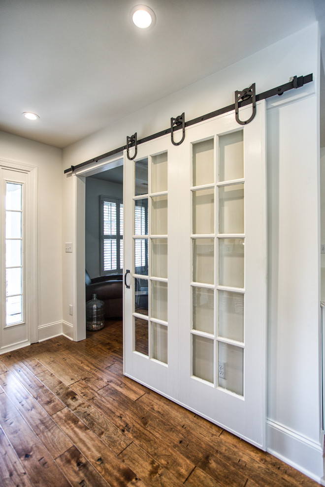 Home design - transitional home design idea