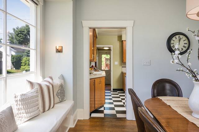 1402 Craftsman traditional-dining-room