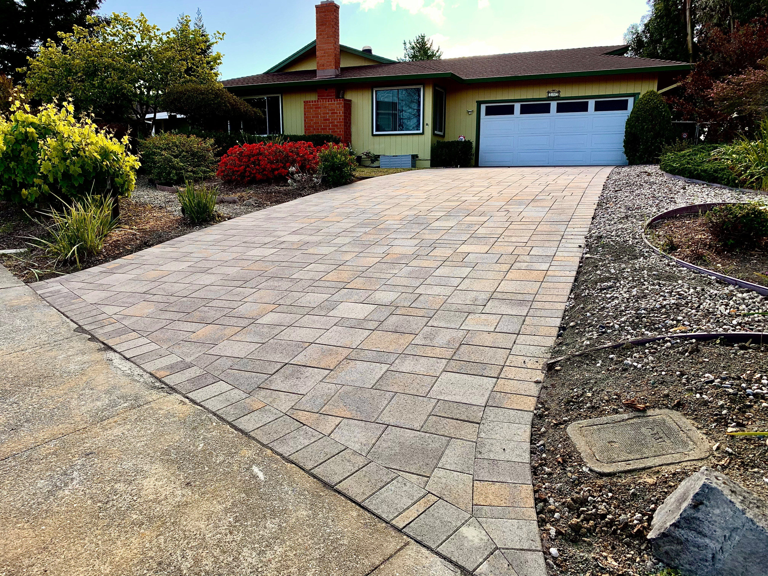 Interlocking Pavers for Driveways