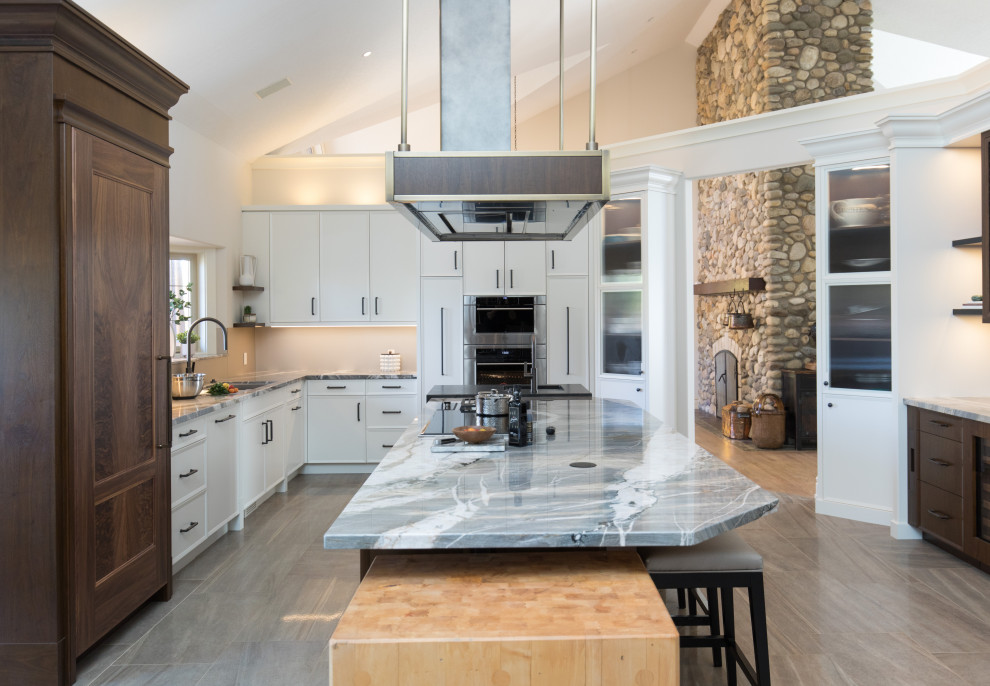 Transitional kitchen photo in Calgary