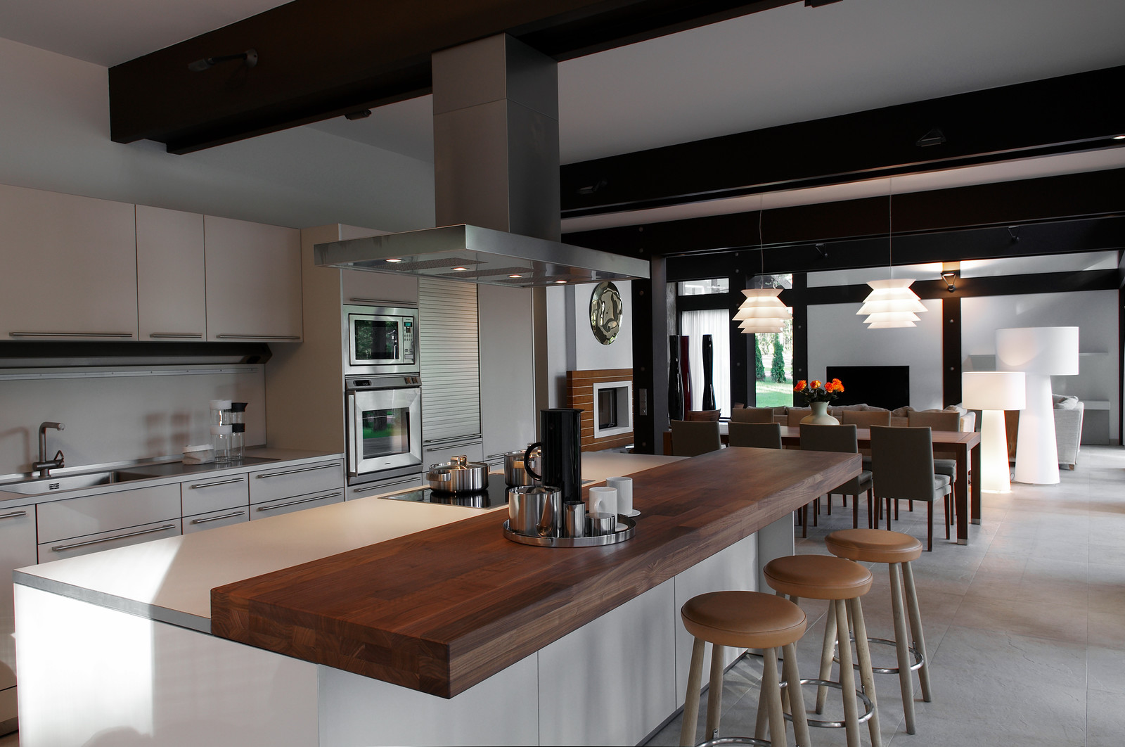 Кухня Bulthaup с островом, фахверковый дом