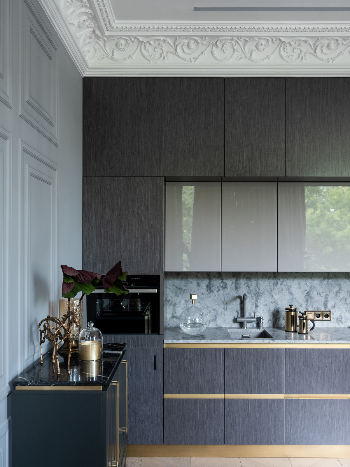 Evolution Квартира с пионами