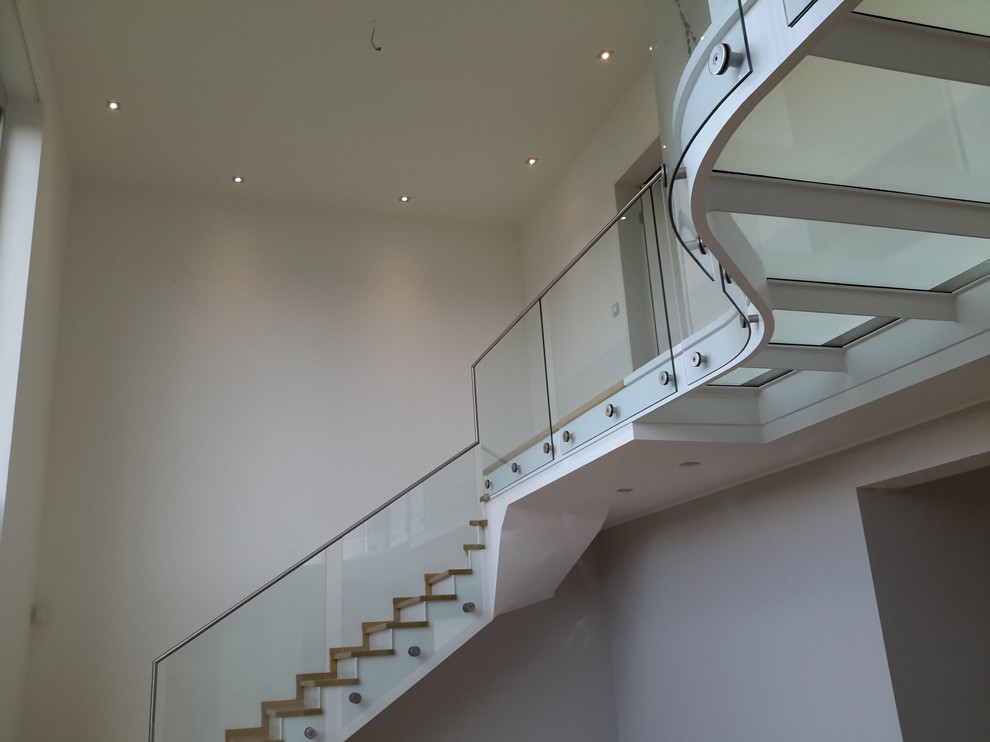 Moderne Treppe in Düsseldorf