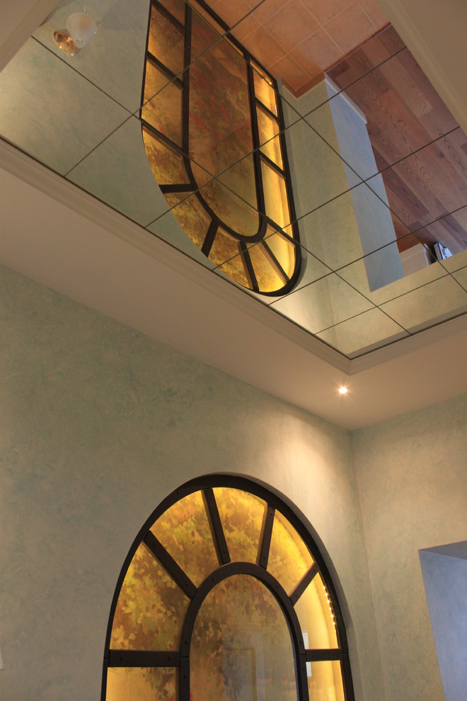 Холл, прихожая