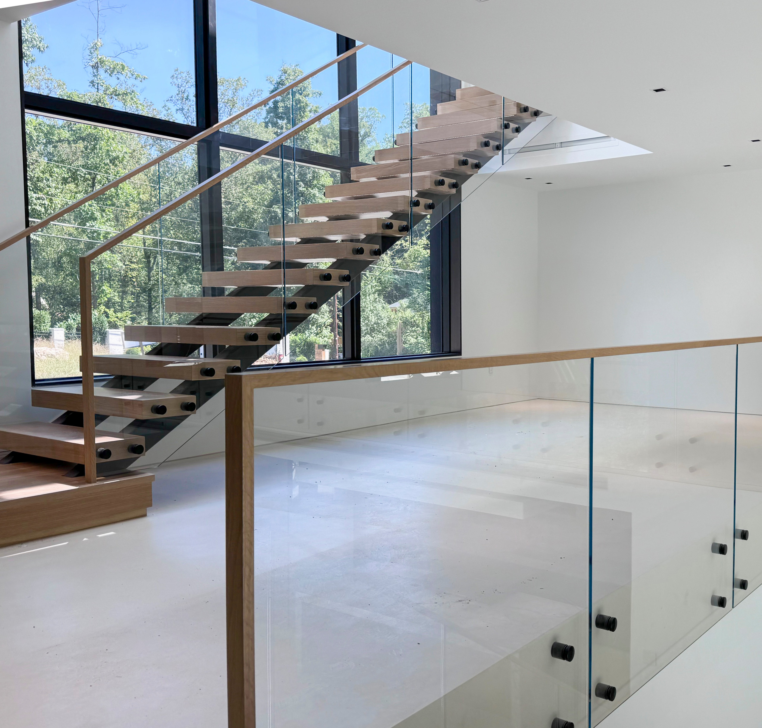 126_Visually Open and Light Contemporary Staircase, Mclean, VA 22102