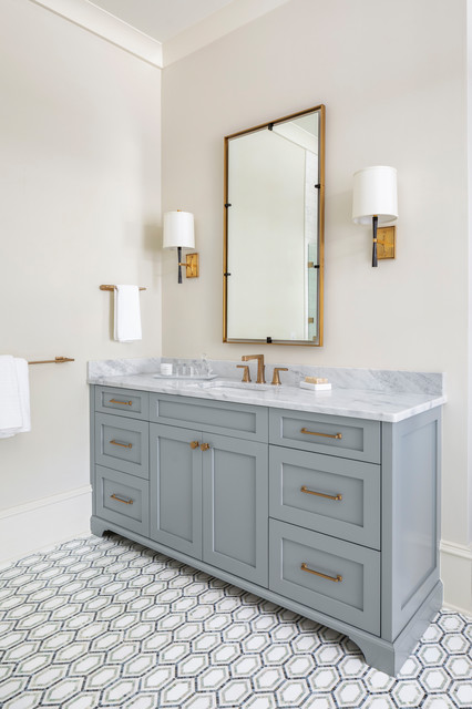 Master Bathroom Vanity klassisch-badezimmer