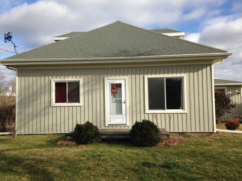 Board and Batten Siding Traditional Omaha by Hoskins Siding