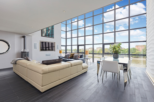 Thames Reach contemporary