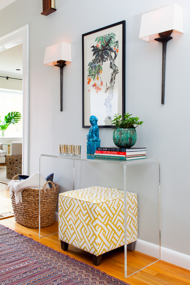 Example of a transitional entryway design in Providence with gray walls