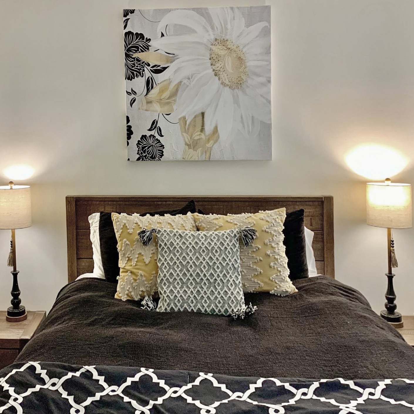 Transitional/Rustic Townhome