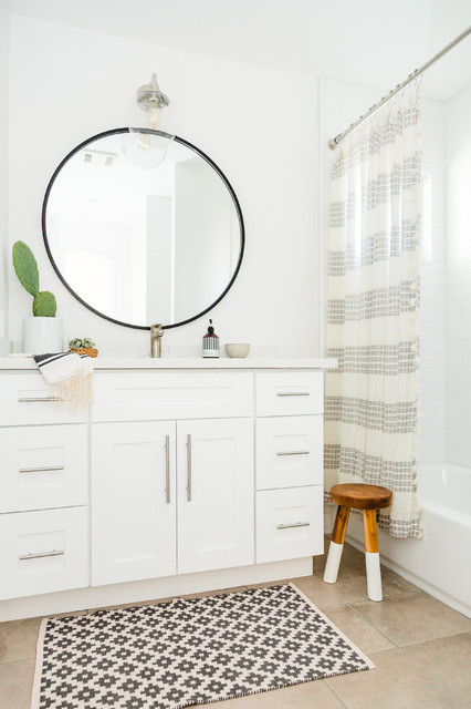 Rancho Bernardo Raised Ranch klassisch-modern-badezimmer