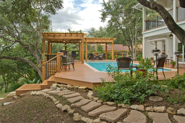 Oakville ON Pool Deck With L-Shaped Pergola - Traditional - Deck