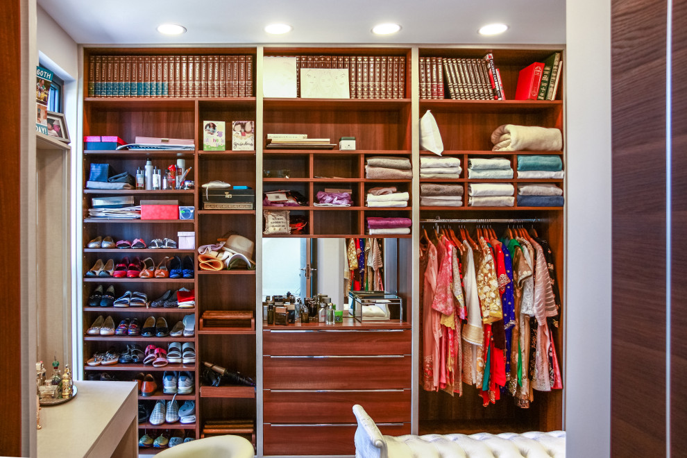 Bespoke Walk in Wardrobe in Brown colours