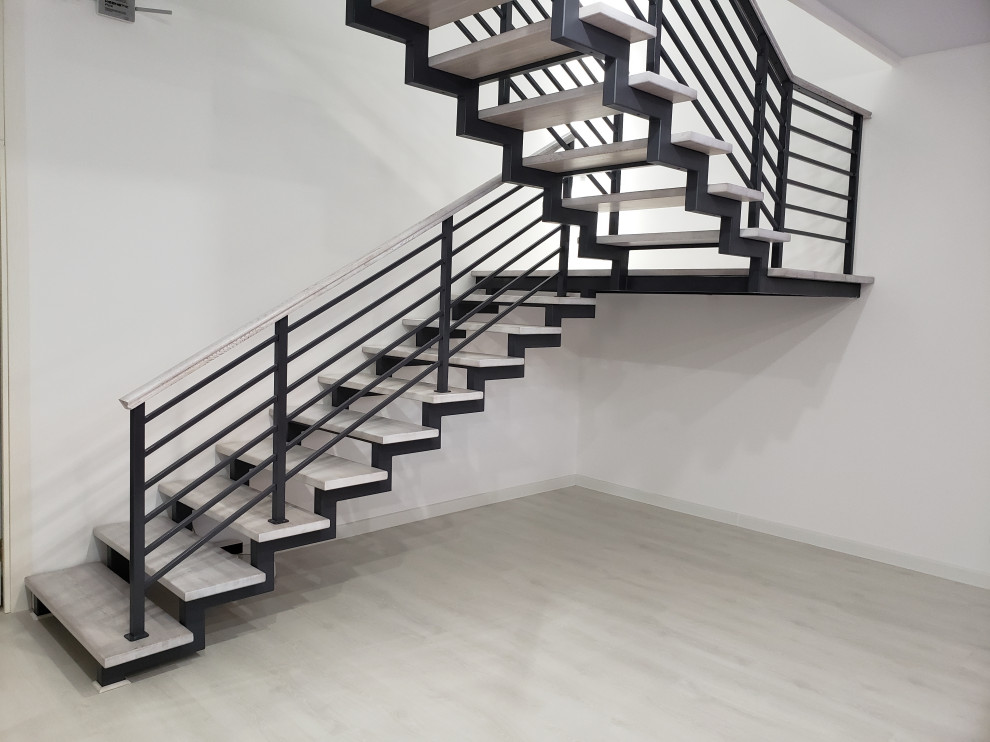 Лестница в стиле минимализм