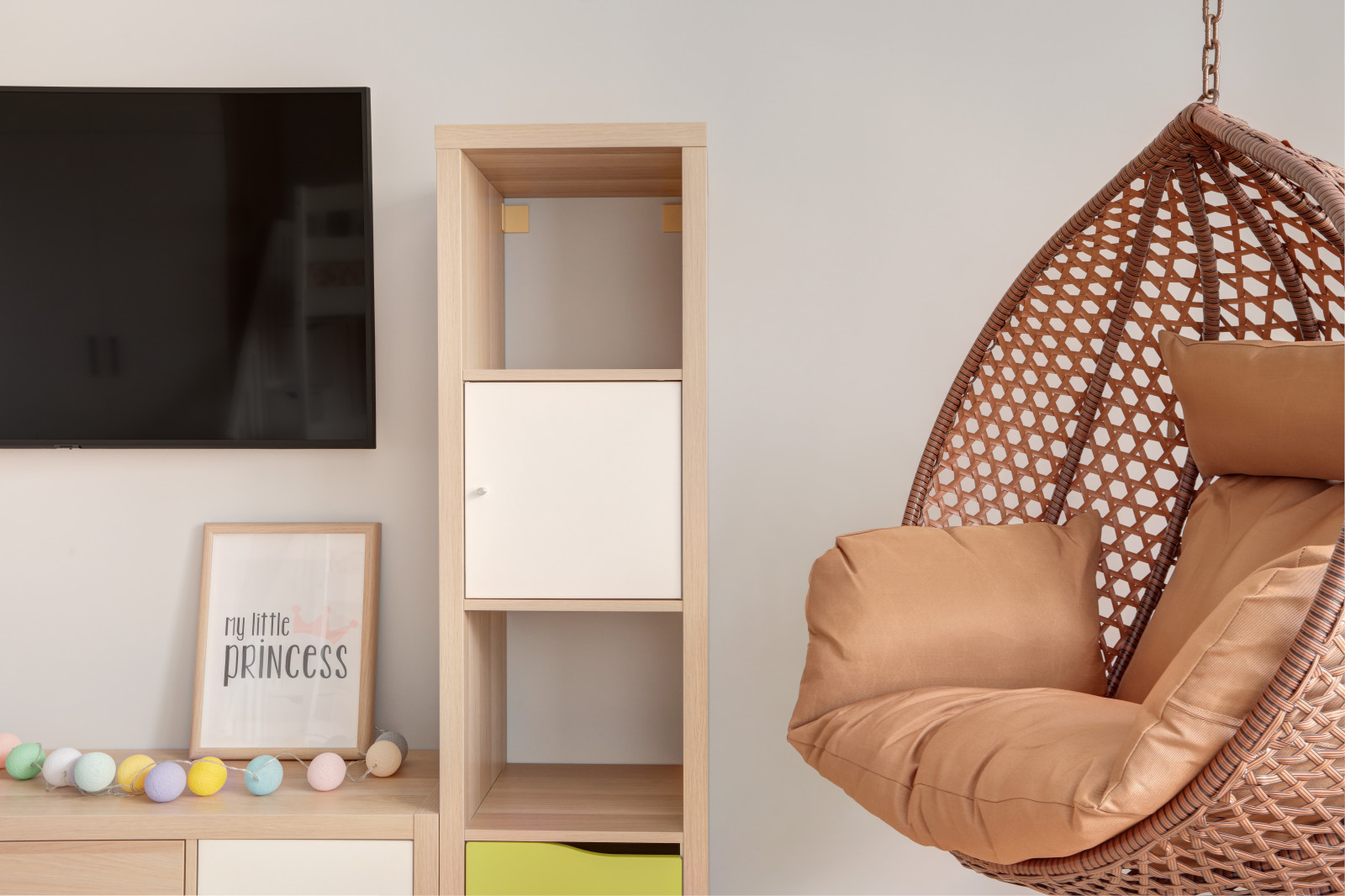 Kolontai - Children's room