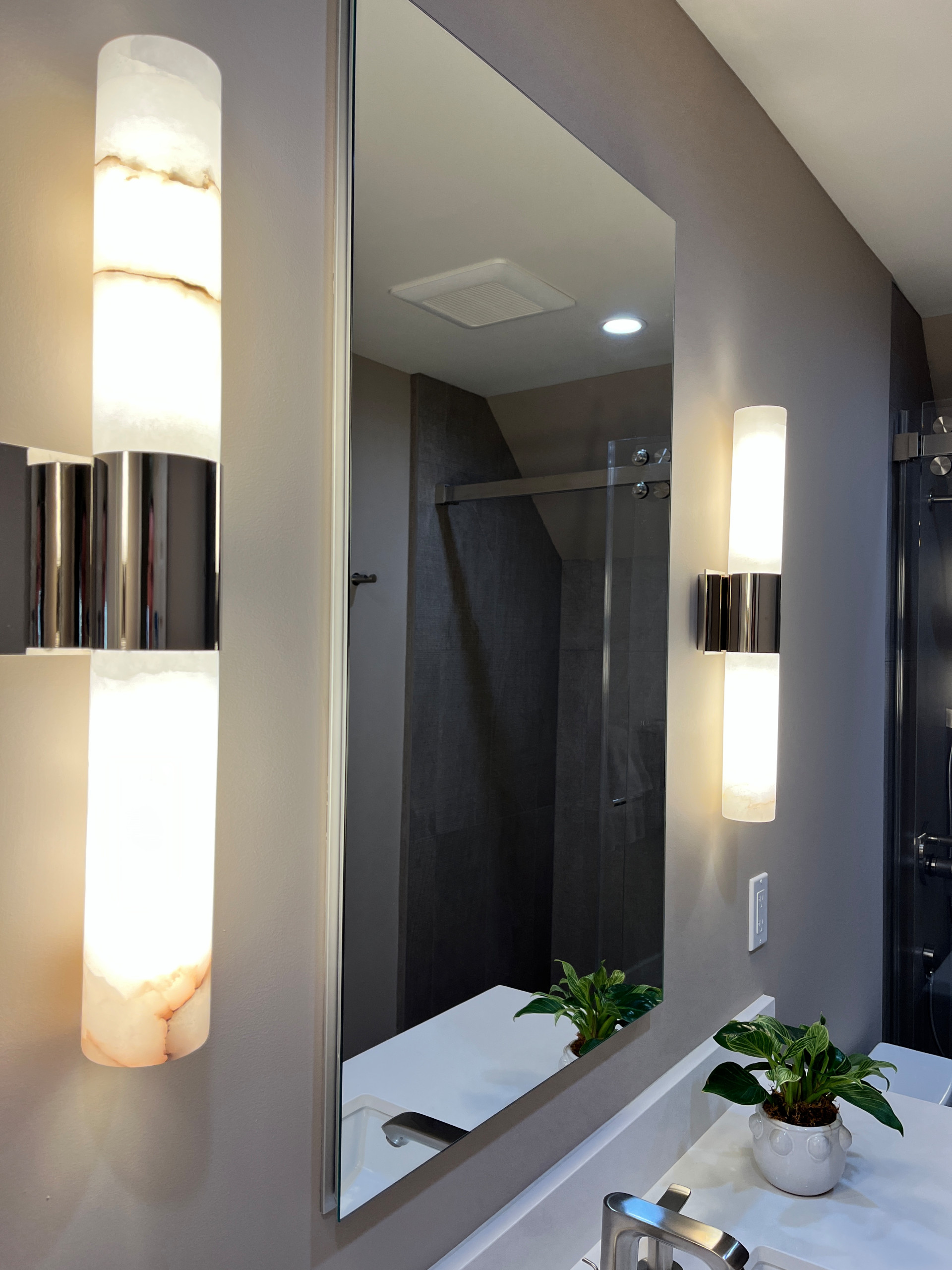 Novato |  Contemporary Bathroom Remodel