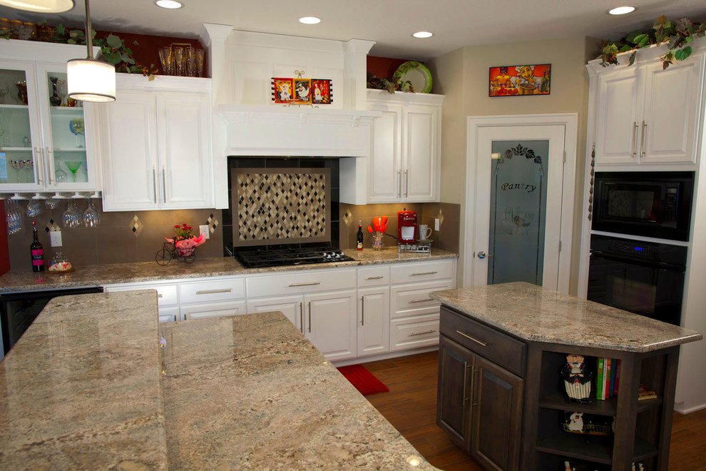 Inspiration for a transitional kitchen remodel in Seattle