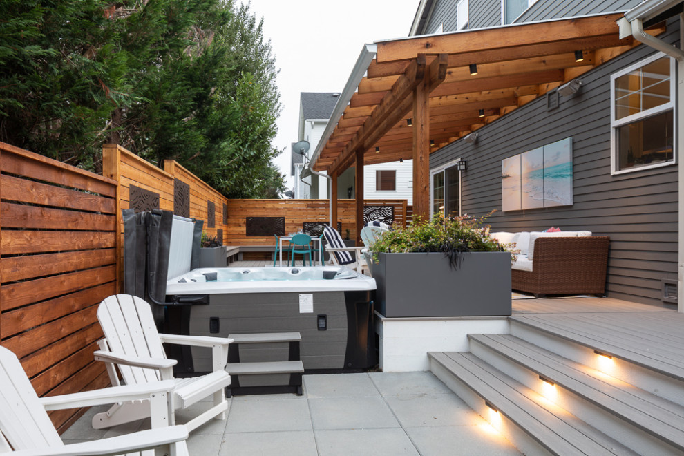 Design ideas for a modern terrace in Seattle.