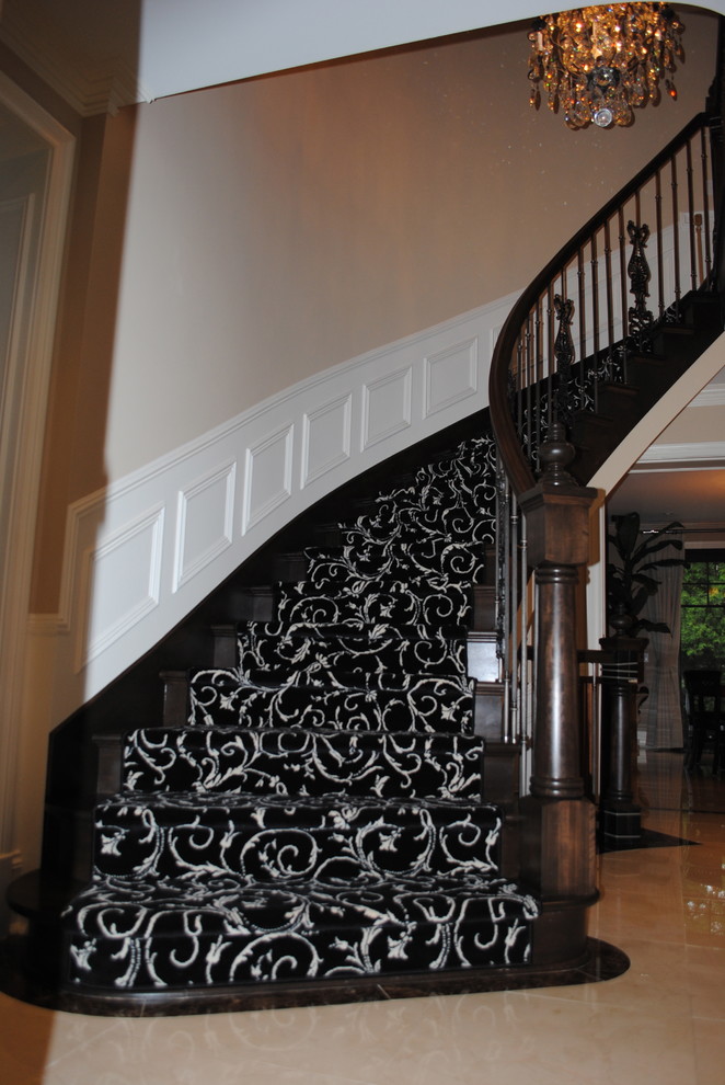 Inspiration for a traditional staircase in Montreal.